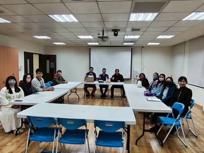 住輔組、生輔組同仁交流座談圖片