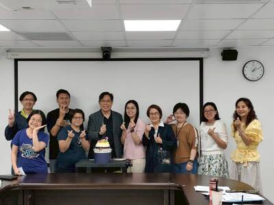 114年10月壽星慶生-2圖片