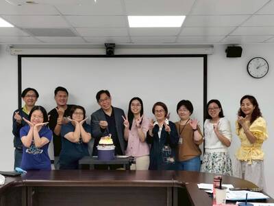 114年10月壽星慶生-3圖片