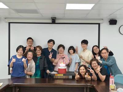 115年6月壽星暨頒發服務金幣