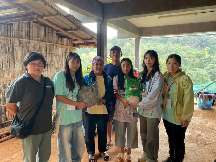 長庚科大國際志工團深入偏鄉進行家戶訪視與物資捐贈,將溫暖與關懷送入家庭圖片