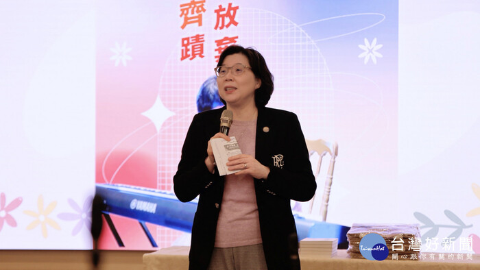 長庚科大范君瑜校長致上歡迎詞為活動開場